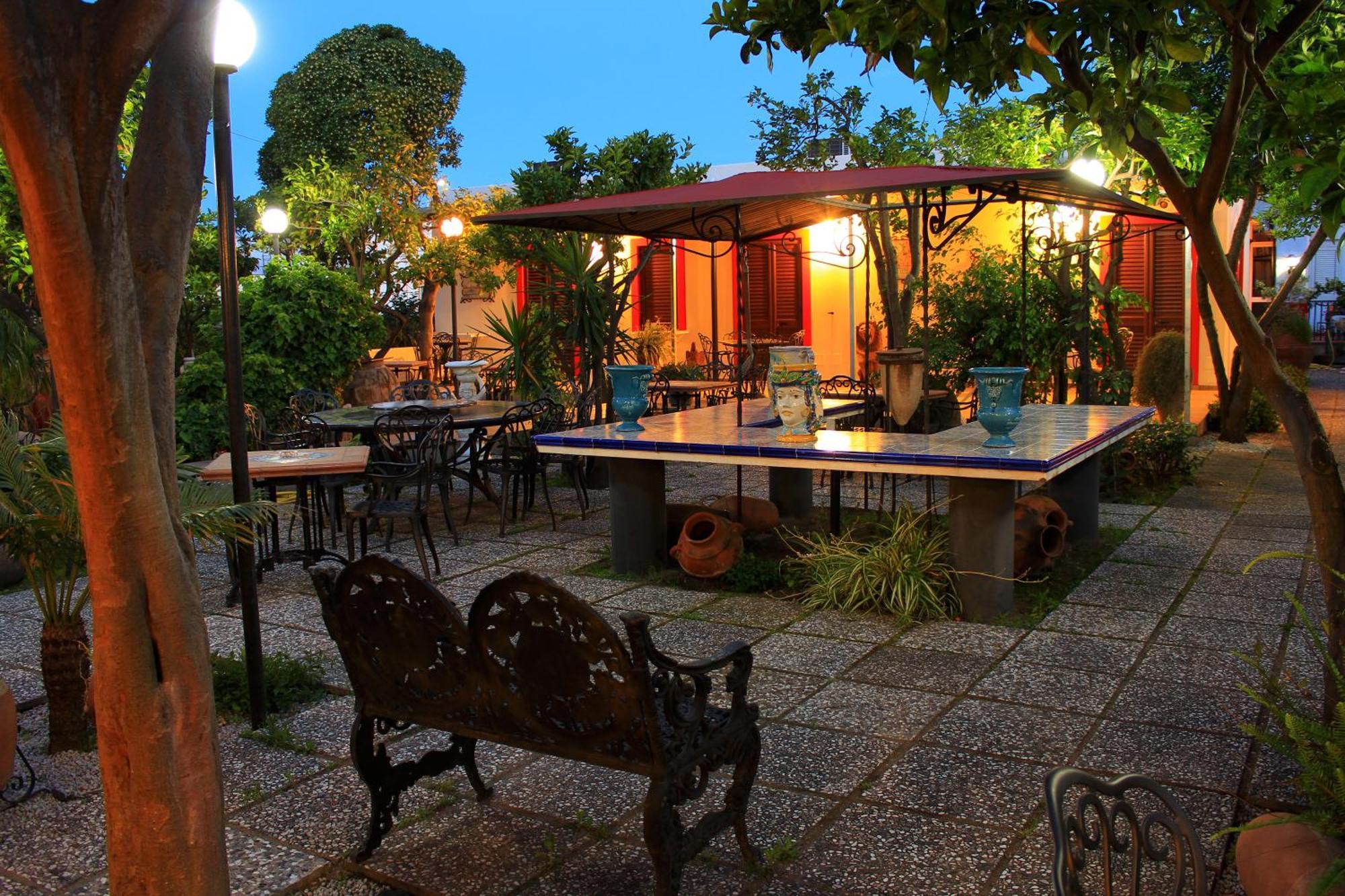 Oriente Hotel Lipari (Isola Lipari)